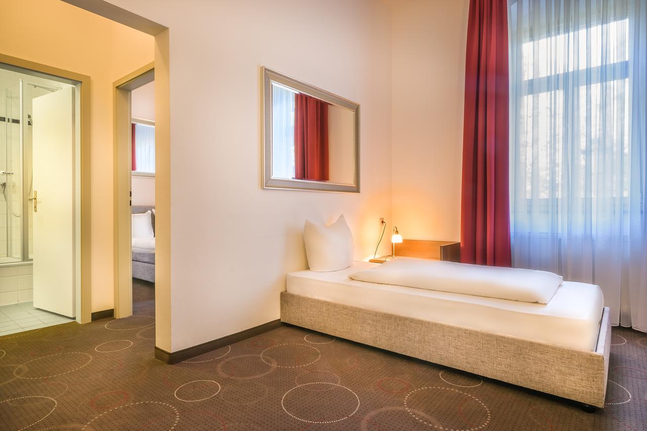 Hotel Am Bonhoefferplatz دريسدن المظهر الخارجي الصورة