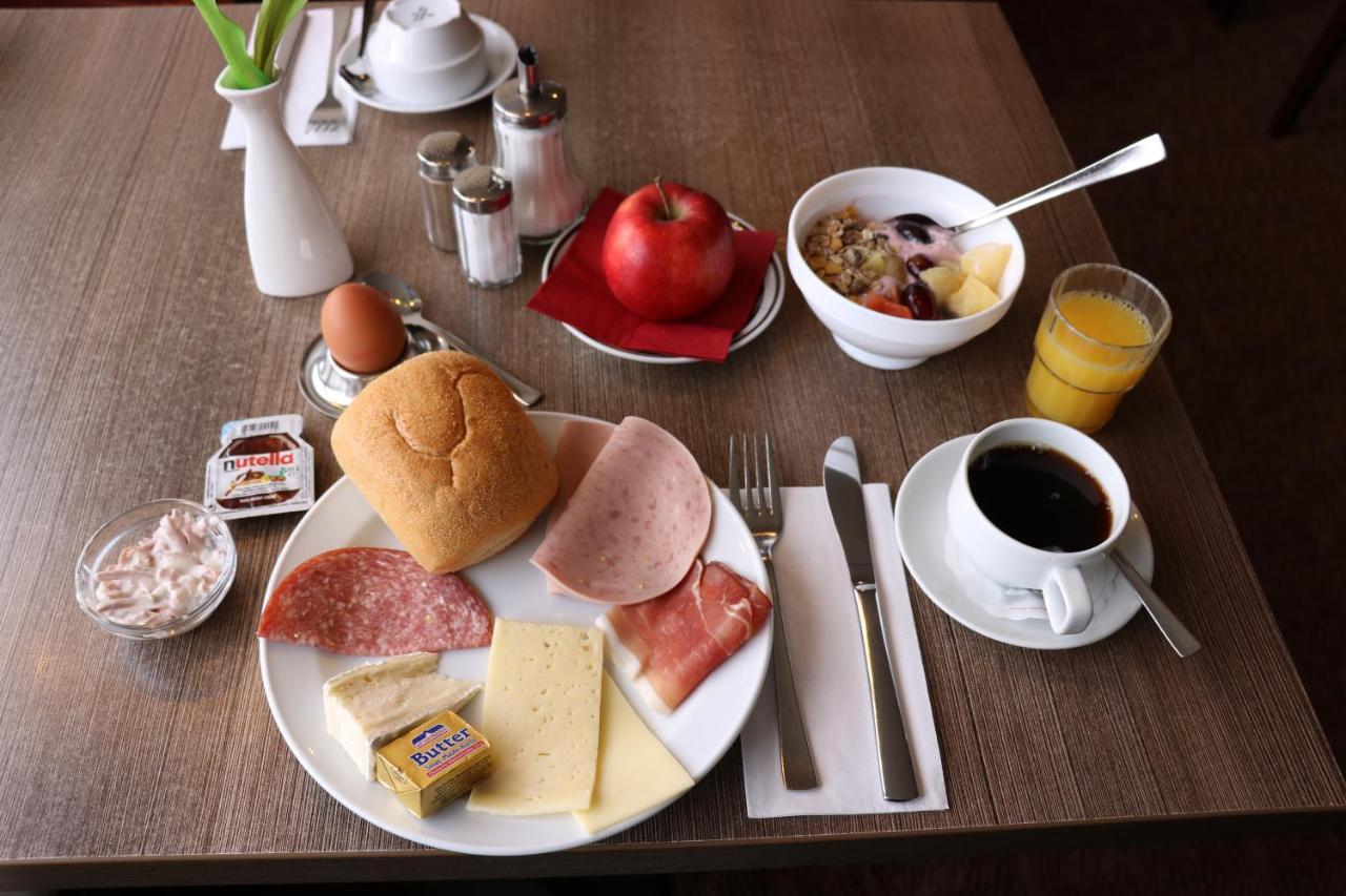 Hotel Am Bonhoefferplatz دريسدن المظهر الخارجي الصورة