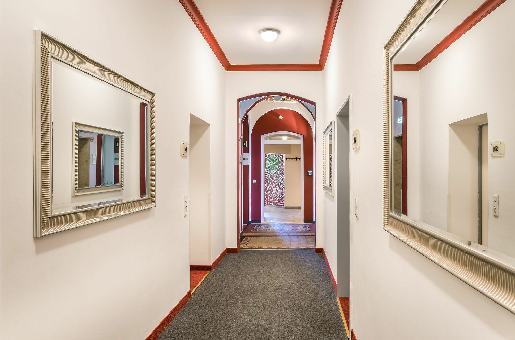 Hotel Am Bonhoefferplatz دريسدن المظهر الخارجي الصورة