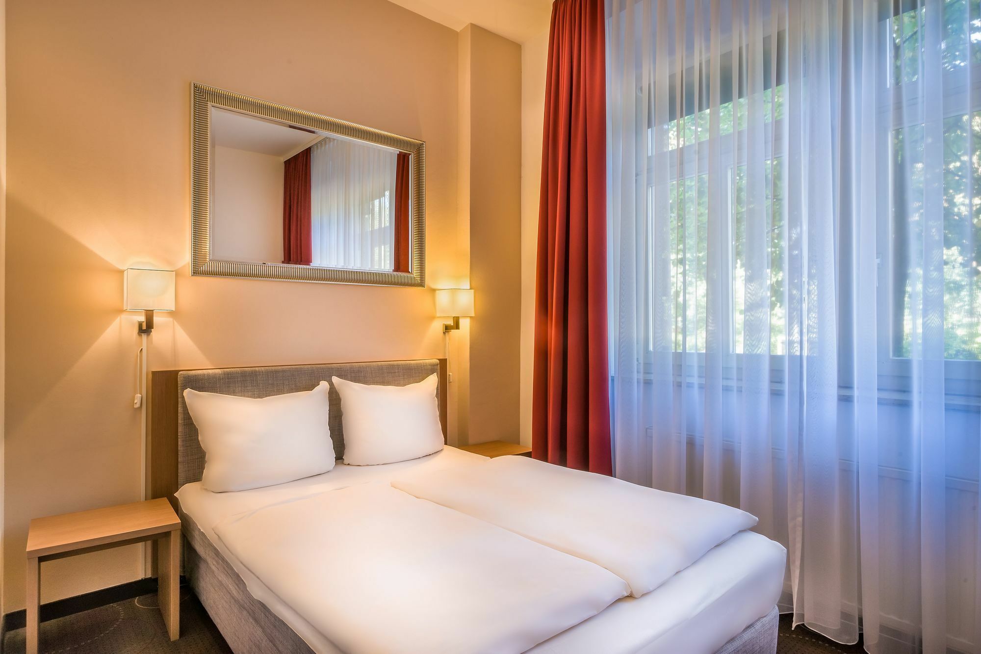 Hotel Am Bonhoefferplatz دريسدن المظهر الخارجي الصورة